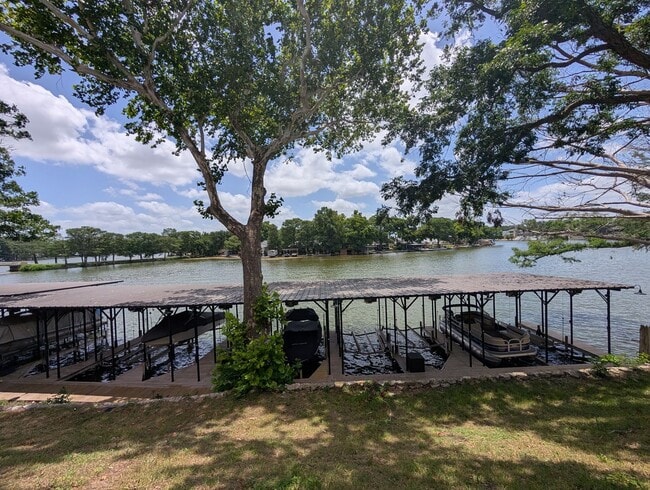 551 Terminal Loop Rd