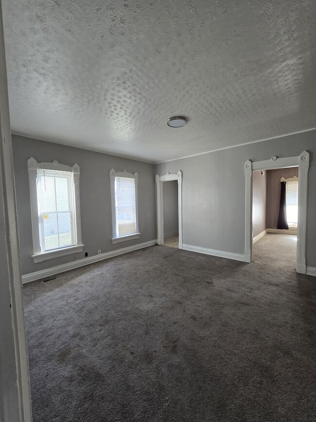 Photo - 118 Linden Ave Unit Lower