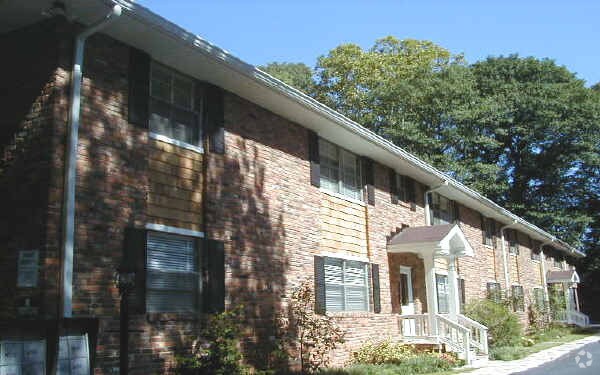 Photo - Palisades by the Park