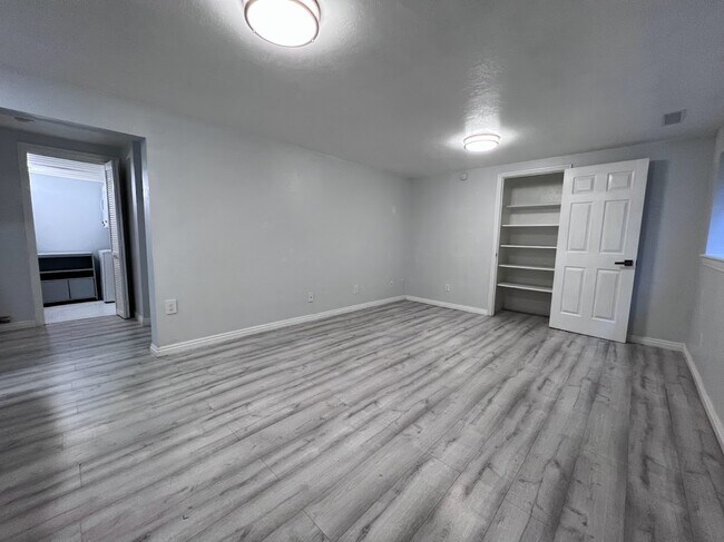 Photo - 391 W 100 S St