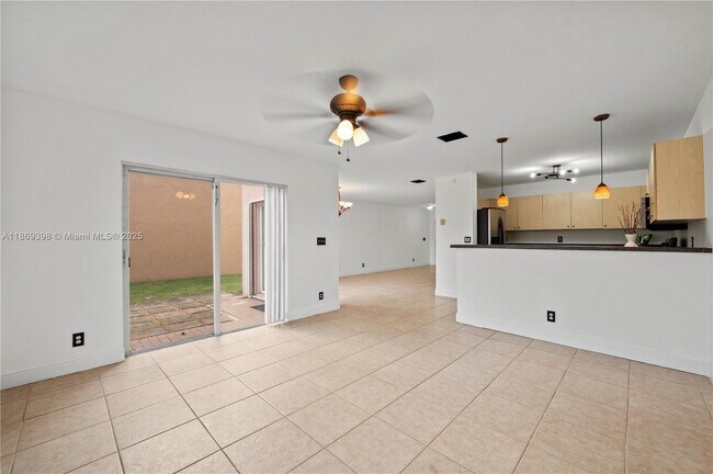 Photo - 6714 NW 39th Ln