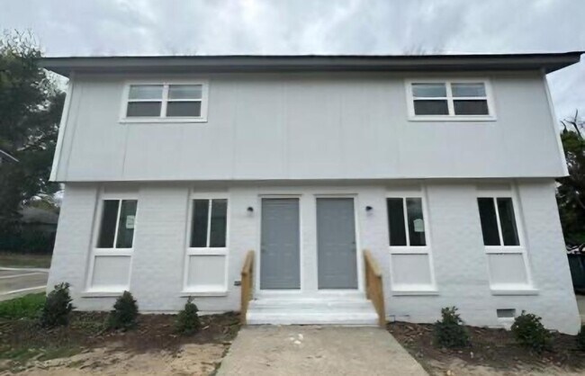 1139 Triple Hill Dr