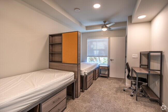 Bedroom 2BR, 2BA -804SF
