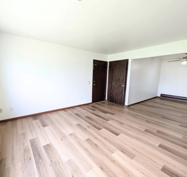 Photo - Sunset Lane Apartments