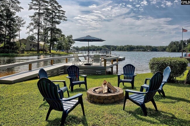 Photo - 435 State Rd S-32-1194