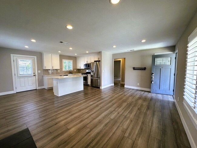 Photo - Beautiful 2-Bedroom Home with Large Backyard