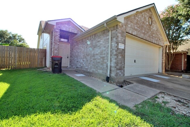 Building Photo - 6803 Highwind Bend Ln Rental