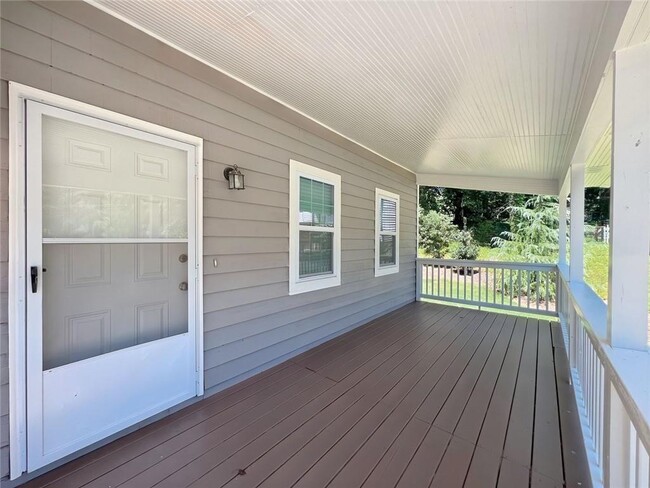 Photo - 2688 Shetland Ln