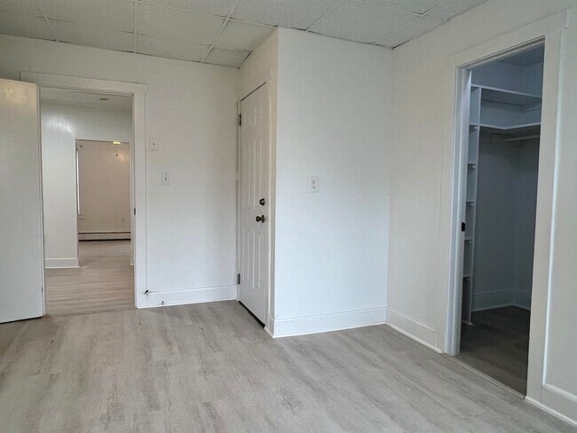 Photo - 298 Newark Ave Unit 2