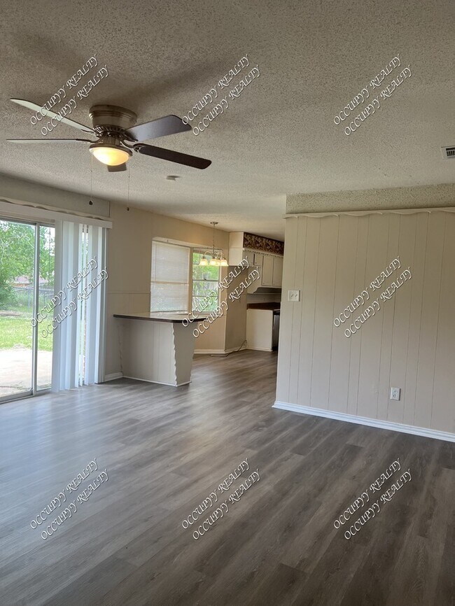361 Heirloom Dr