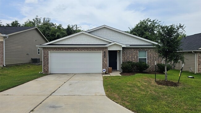 Building Photo - 14210 Green Wing Cir
