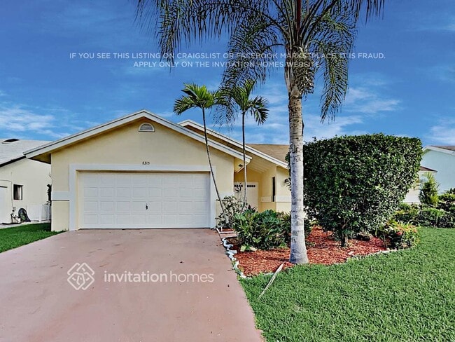 Building Photo - 8315 NW 80 St