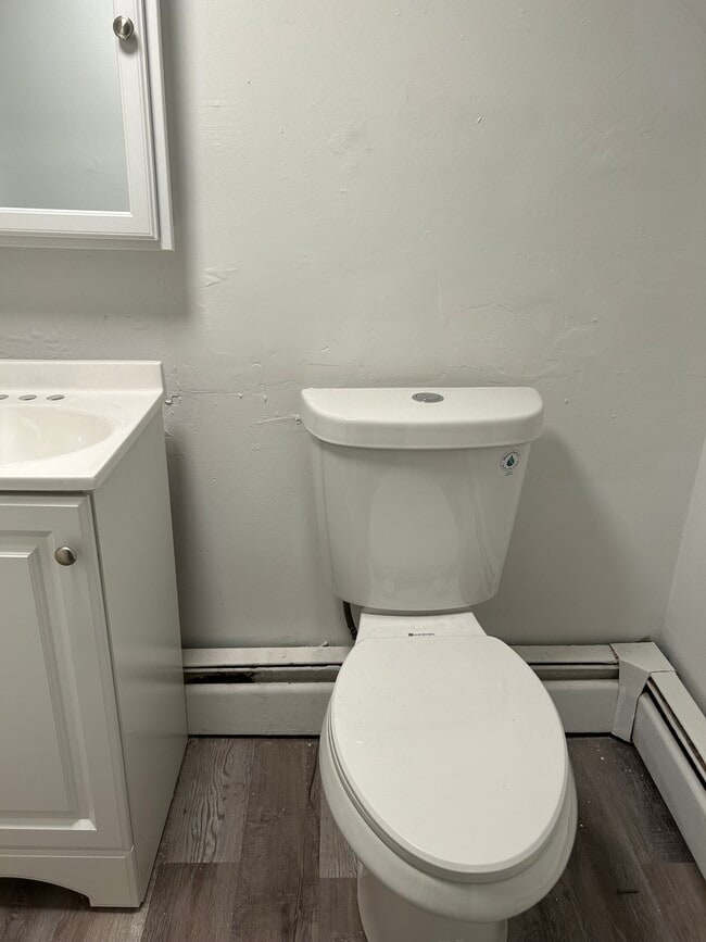 Photo - 23 Hanover St Unit 3