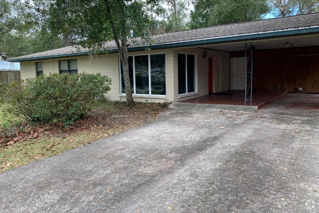 Building Photo - Midcentury with Modern Conveniences Rental