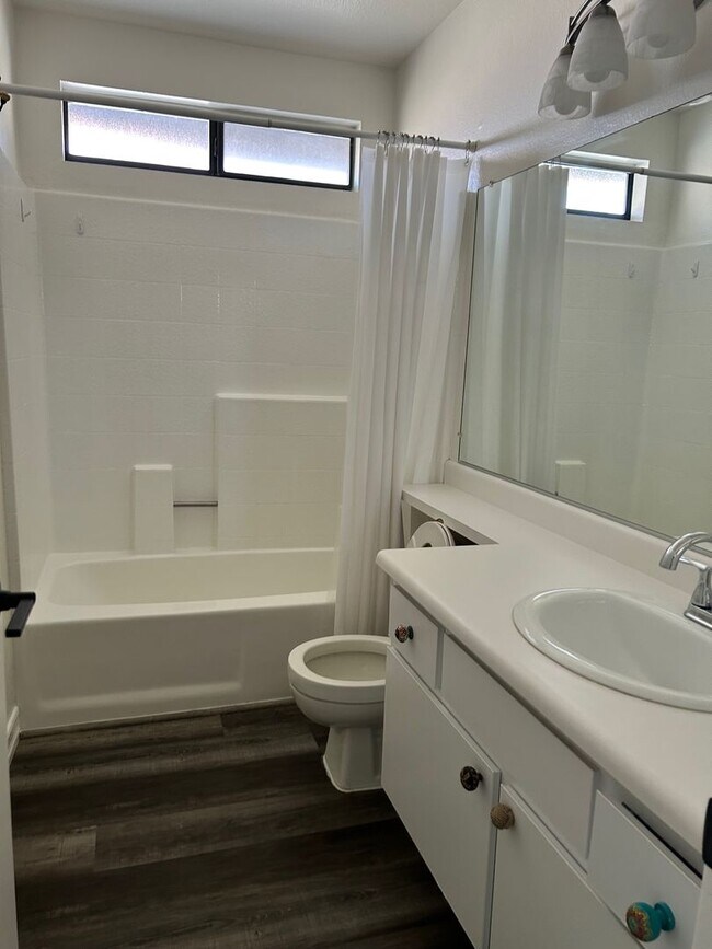 Photo - CHARMING 1 STORY - 2 BEDROOM HOME CLOSE TO...