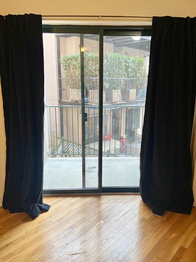 Photo - 463 5th St Unidad SI ID1501976P