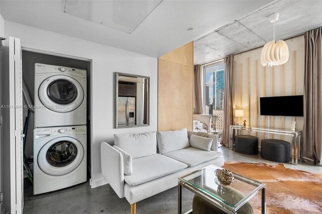 Photo - 151 SE 1st St Unit 1404