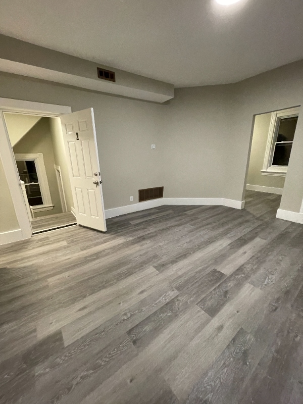 Photo - 1715 Kinney Ave Unit 2