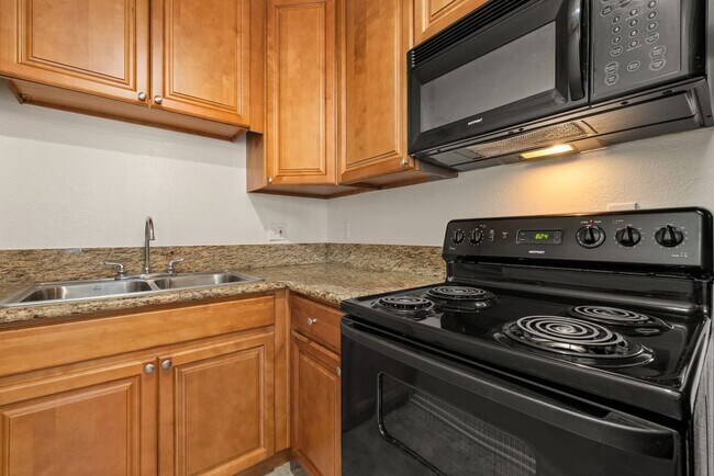 Topanga Canyon Apartments
