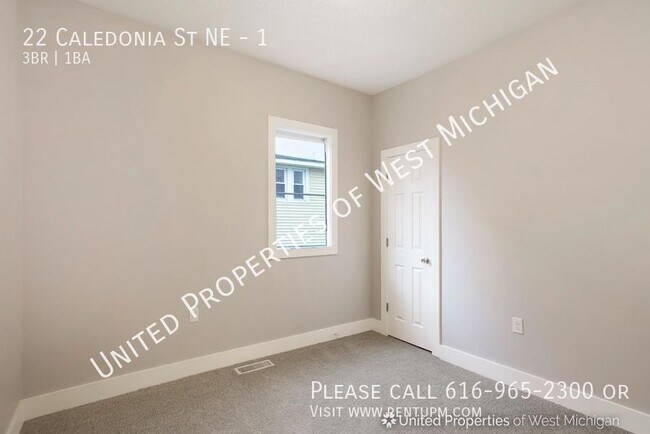 Photo - 22 Caledonia St NE Unit 1