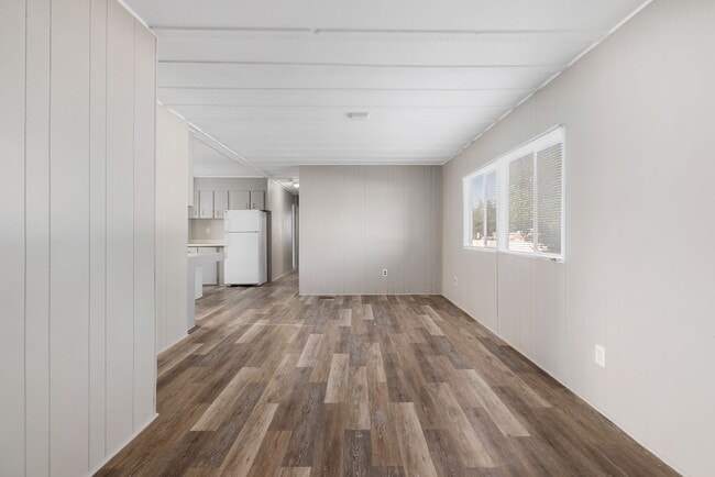 Photo - 3 Bed 2 Bath