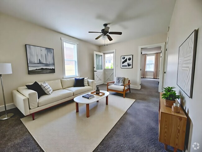 Building Photo - 153-155 N Hanover Unit Apt 101