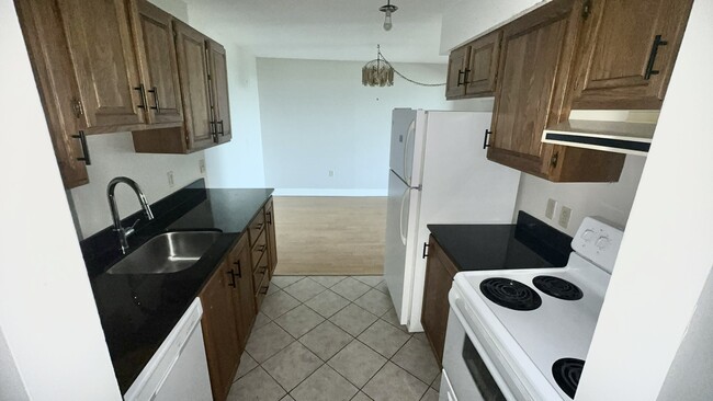 Photo - 290-290 Main Ave Unit 802