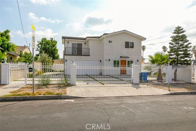 Building Photo - 7610 Gentry Ave Rental