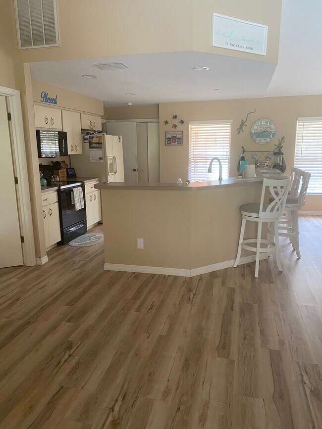 Photo - 2195 W Tall Oaks Dr