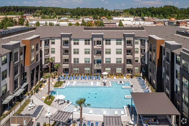Resort Style Pool