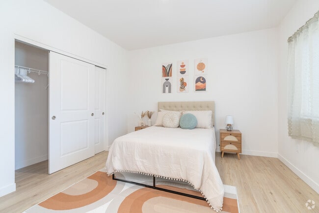 2BR, 1BA - 951SF Primary Bedroom