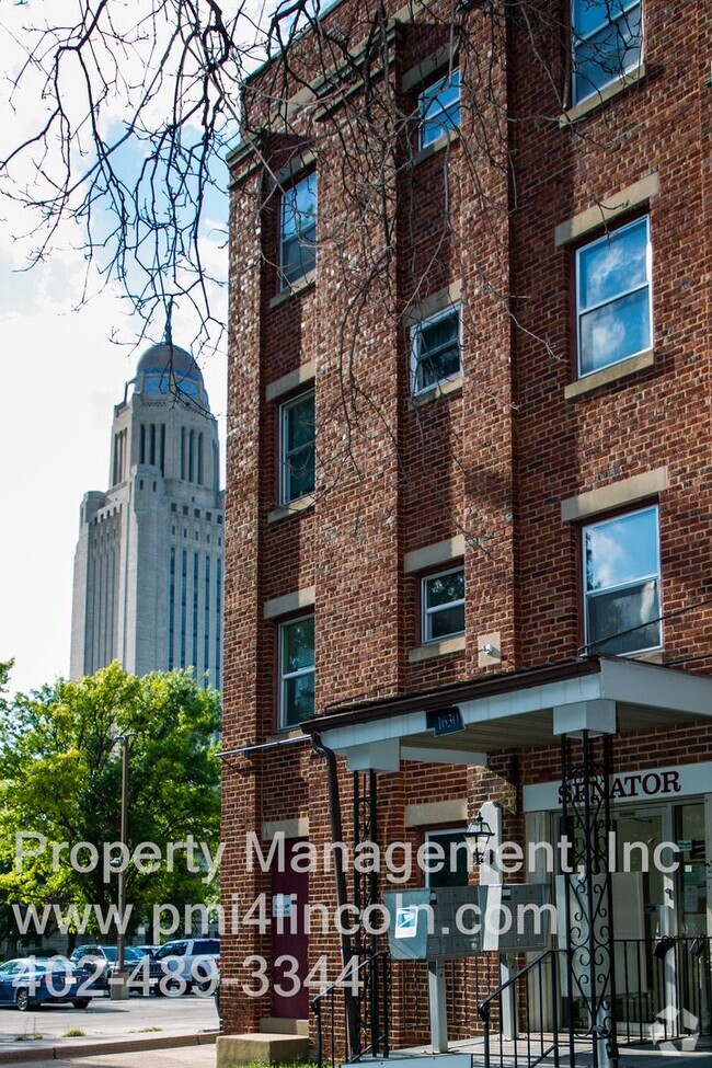 Building Photo - One Bedroom in a Historical building for rent Unit 1630 H St B2 Rental