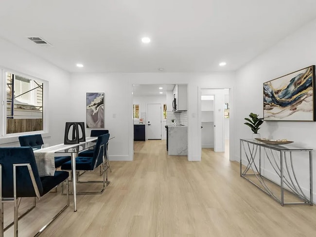 Photo - 1208 Hester Ave