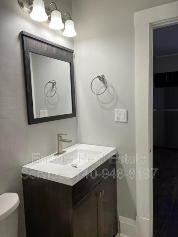 Photo - 526 Daniel Ave