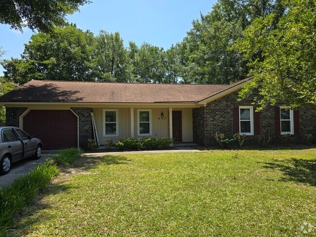 Building Photo - 407 Indian Dr Rental
