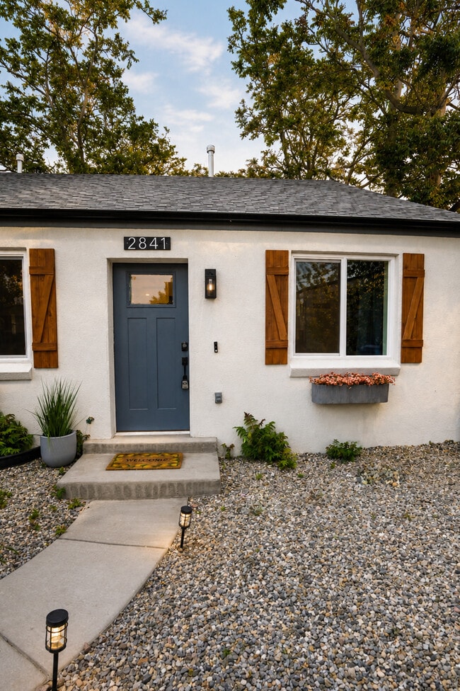 Photo - 2841 W 4th Ave