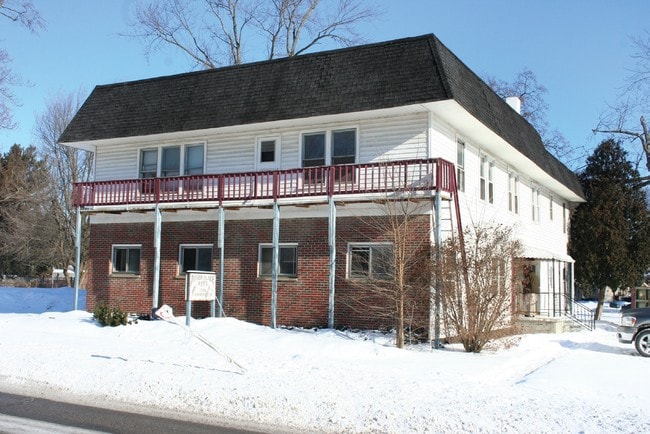homes for rent in flat rock mi