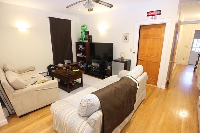 Photo - 414 Western Ave Unit 0