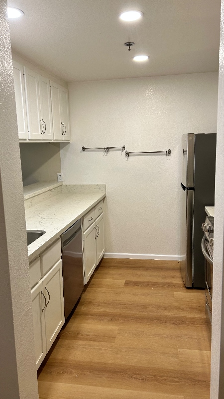 Photo - 1269 Poplar Ave Unit 306