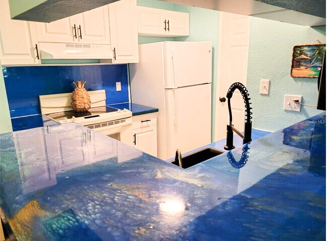 1400 Gandy Blvd N Unit 207