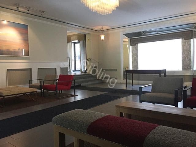 Photo - 68-64 Yellowstone Blvd