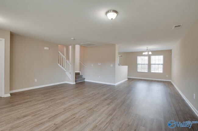 Photo - 230 Laramie Circle