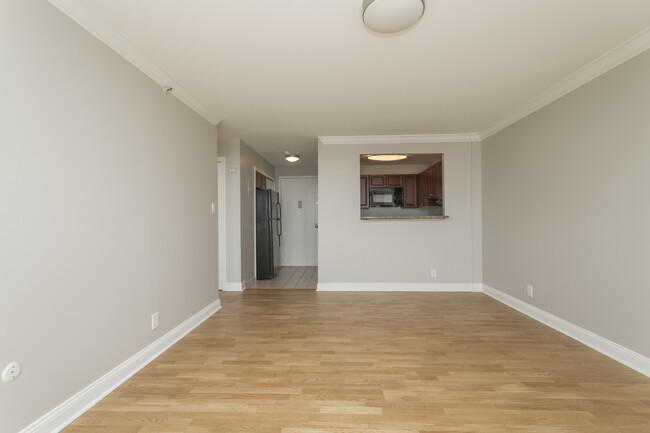 Photo - 1400 Columbia Rd Apartments Unit 17E