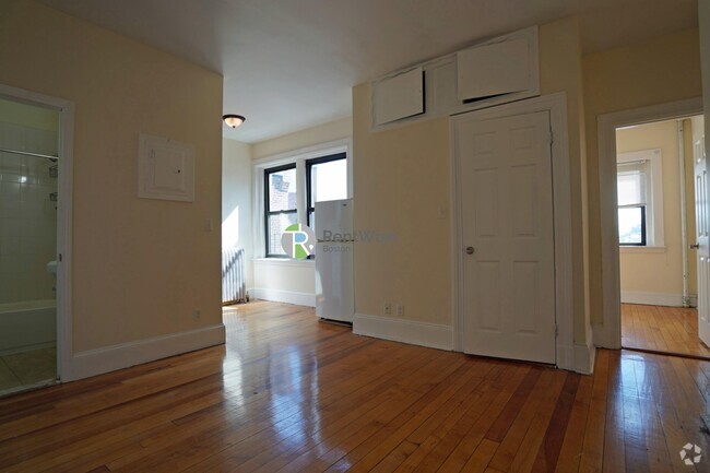 Building Photo - 1216 Commonwealth Ave Unit 16 Rental