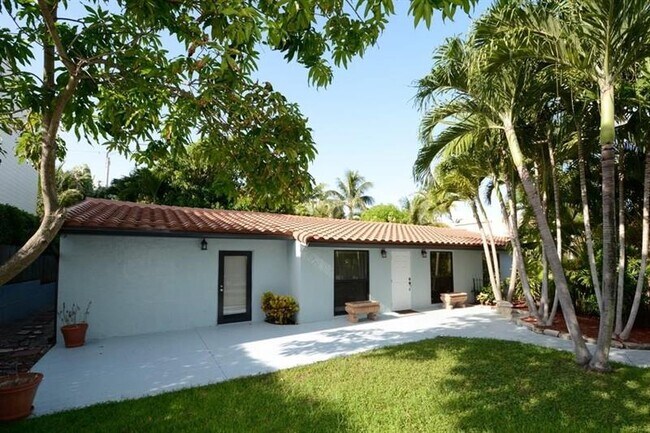 Photo - 3412 Leigh Rd