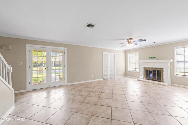 101 Wisteria Dr