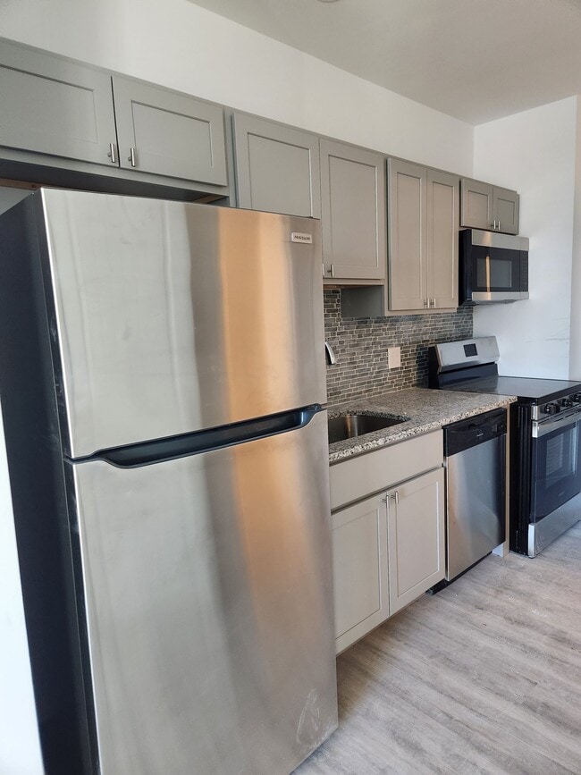 Photo - 2 Grove St Unit 206