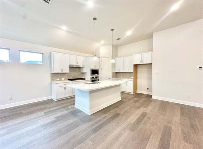 Photo - 528 Tubman Dr