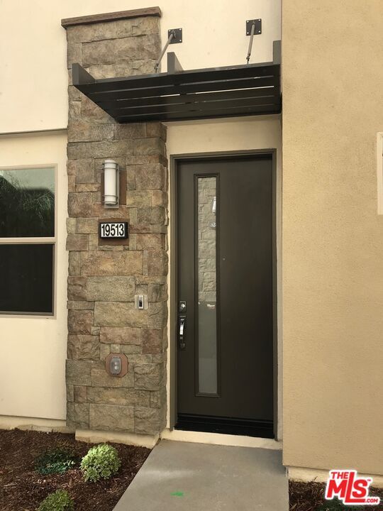 Photo - 19513 Astor Pl Condo