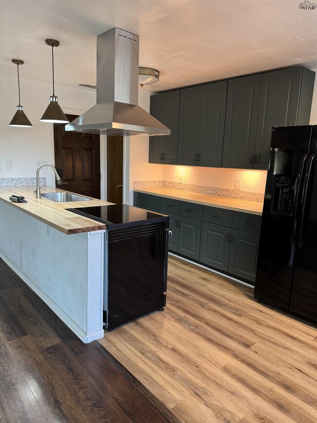 Photo - 2304 Tinker Trl